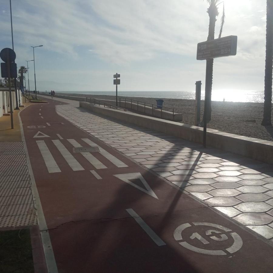 Villa Lagos a 25 metros del Mar Roquetas de Mar Exterior foto