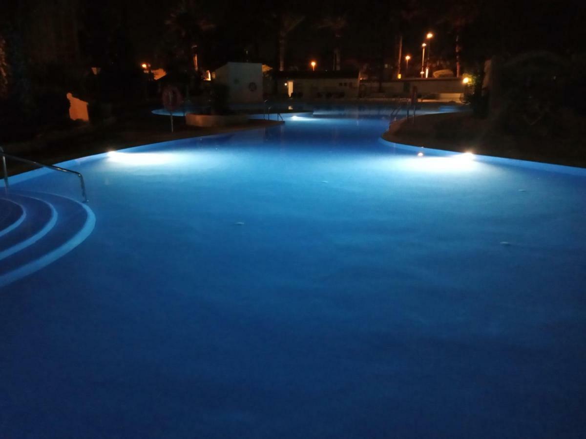 Villa Lagos a 25 metros del Mar Roquetas de Mar Exterior foto